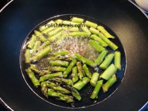 Pasta with Creamy Asparagus and Chicken (1)